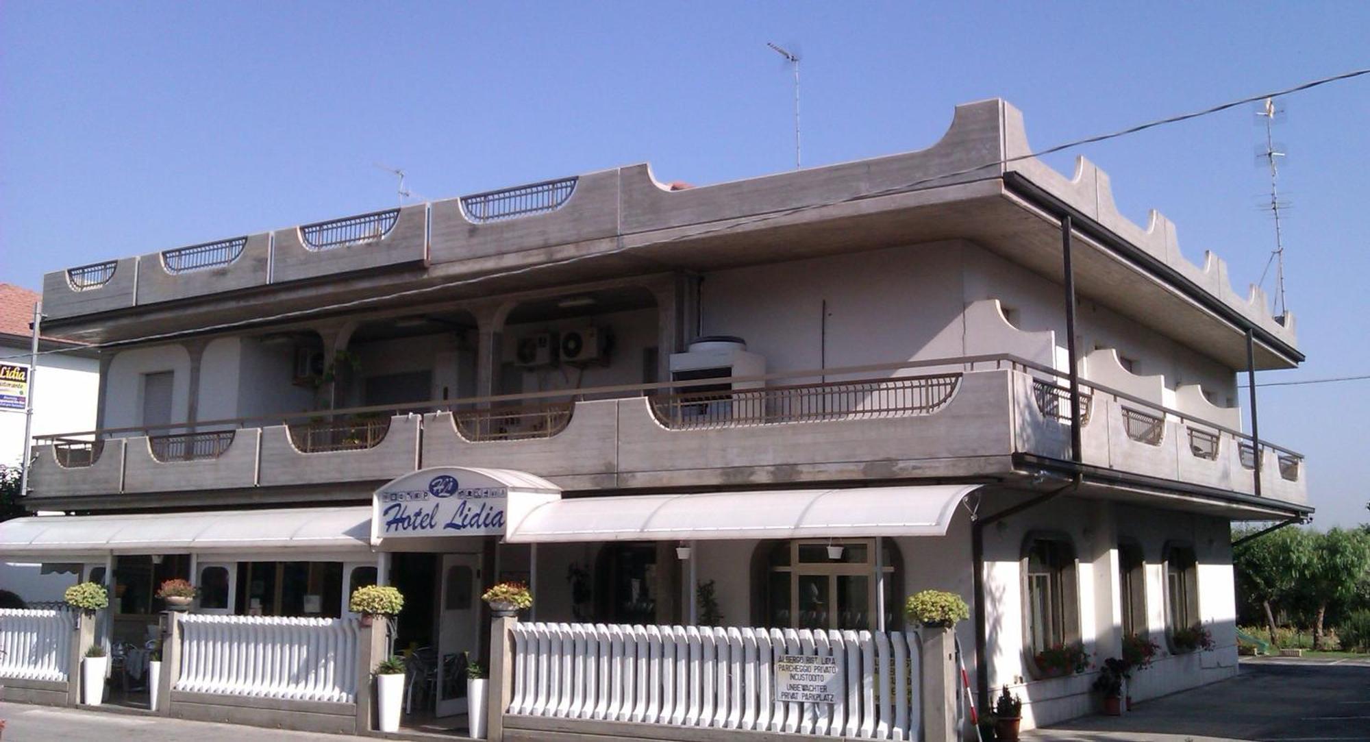 Hotel Lidia Alba Adriatica Zewnętrze zdjęcie