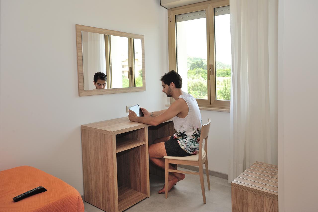 Hotel Lidia Alba Adriatica Zewnętrze zdjęcie